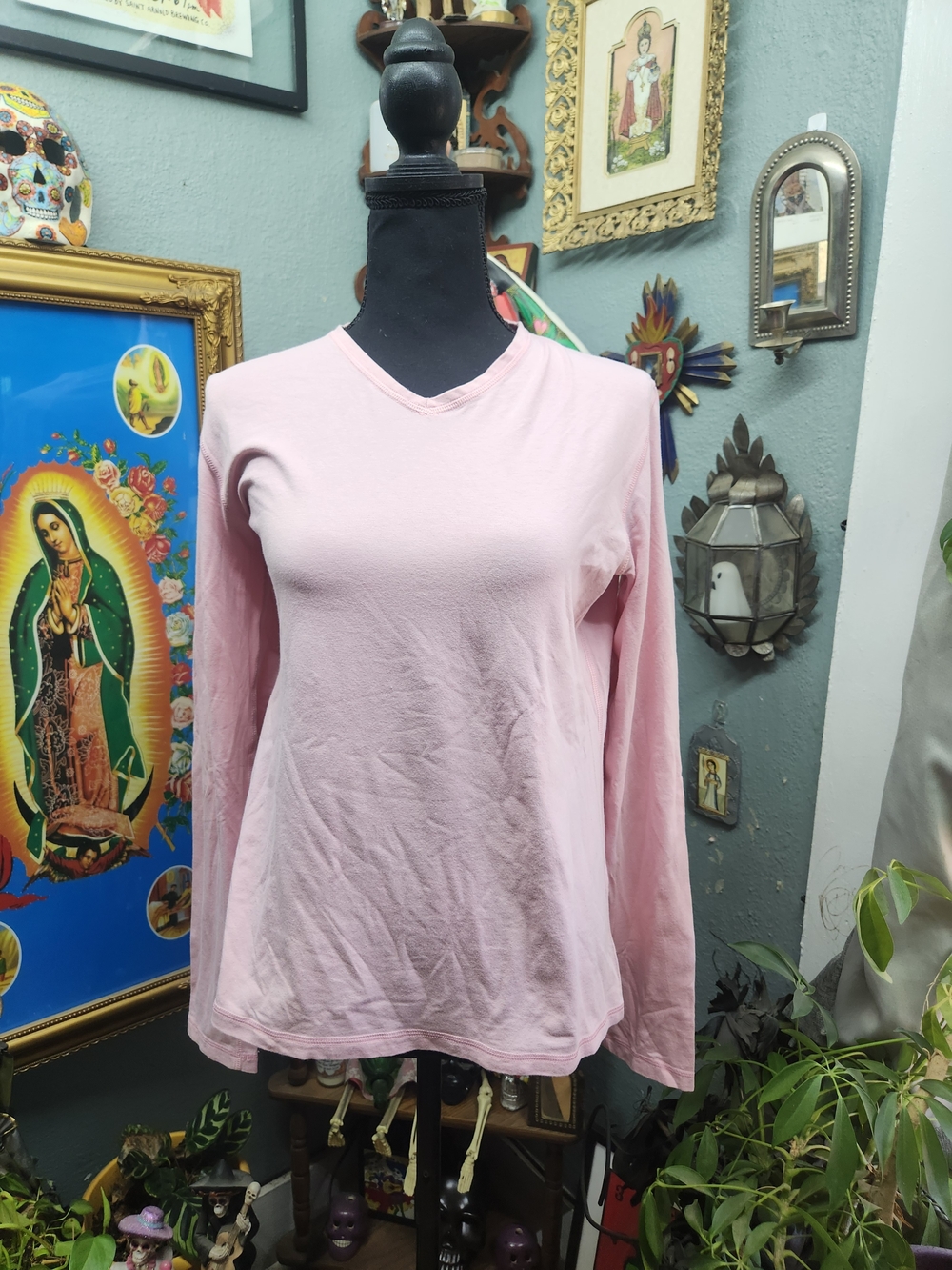 Long Sleeve V-Neck Tee in Light Pink Bamboo